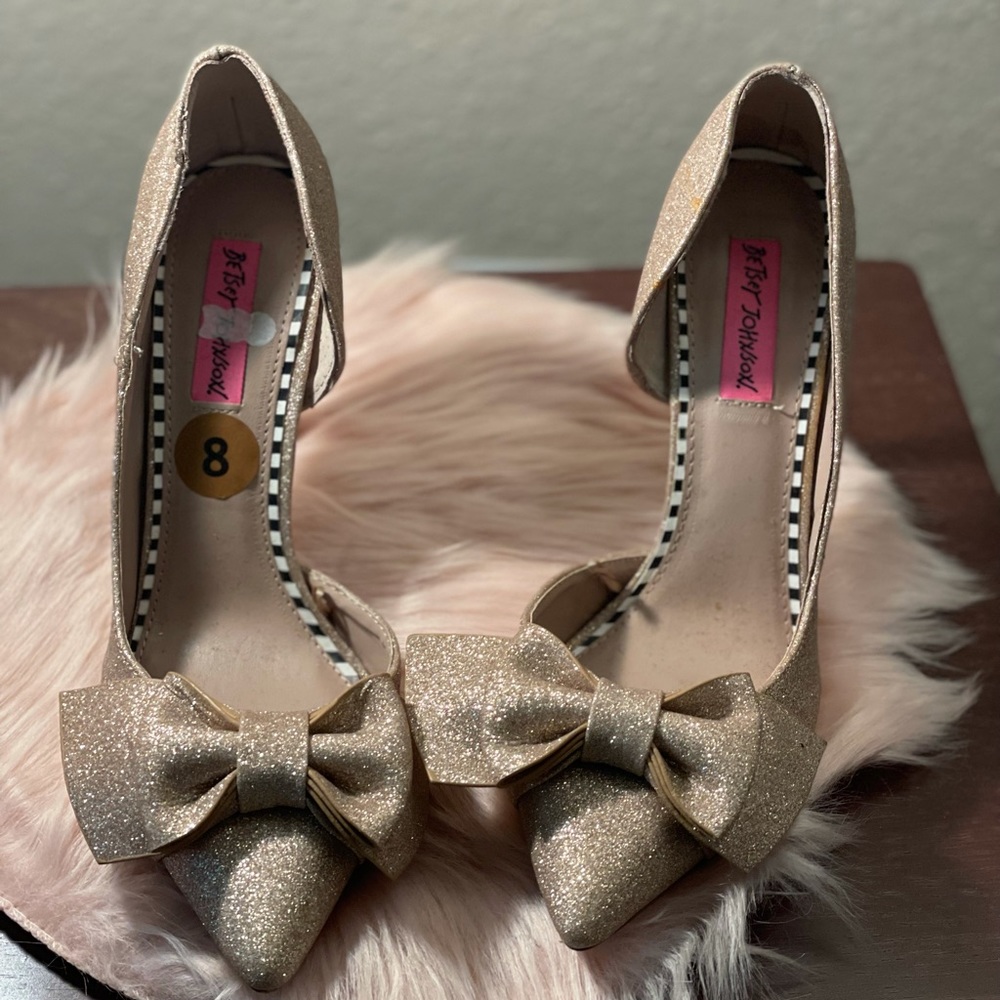 Brand New Sparkly Betsey Johnson pumps